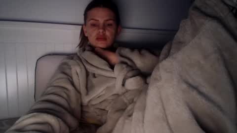 Snapshot of jessiexryan chatting on February 5, 5:52 am jessieryan online show from February 5, 5:52 am