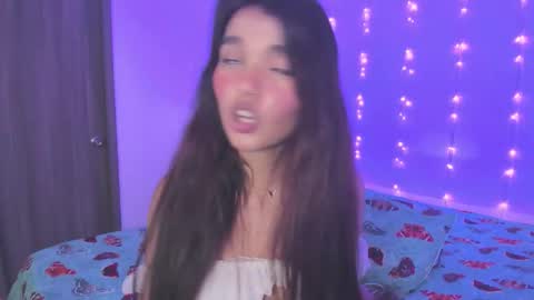 Snapshot of jessiica__ chatting on October 14, 8:22 pm Jessi online show from October 14, 8:22 pm