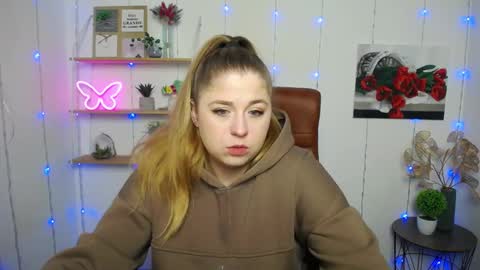 Jess online show from March 6, 7:03 am