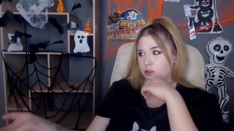 Jess online show from October 16, 6:49 am