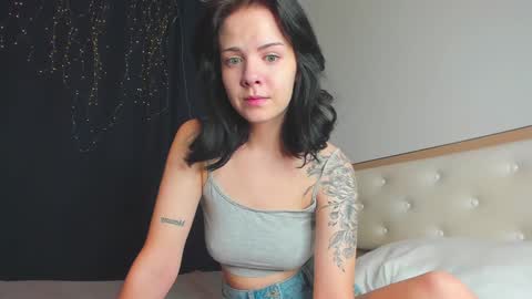 im doing any u want just ask me online show from December 4, 12:03 pm