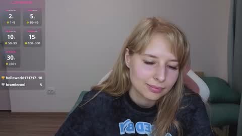 Jessy online show from September 26, 3:53 pm