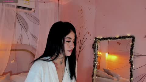 Jessica online show from December 18, 3:15 am