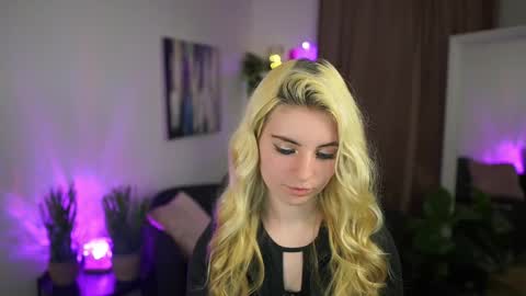 Jet online show from March 18, 8:14 pm