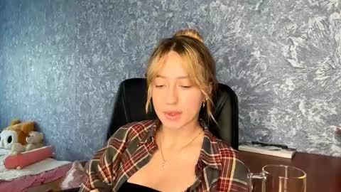 Snapshot of jettafrancis chatting on October 8, 11:47 am Kodi online show from October 8, 11:47 am