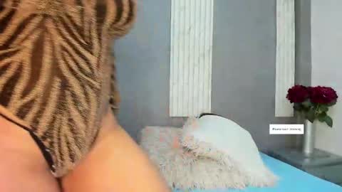 jhasly online show from February 20, 11:42 am