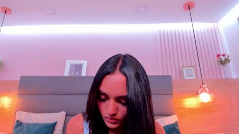 Snapshot of jhoanaduran_ chatting on October 16, 6:54 pm Jhoana online show from October 16, 6:54 pm