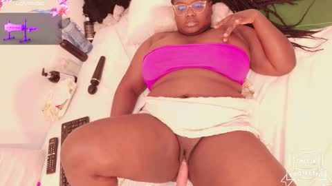 Hello iam hoxy ready to get wet online show from October 26, 4:52 am