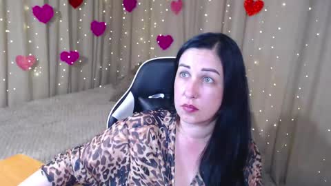 Jill online show from May 11, 2:02 am