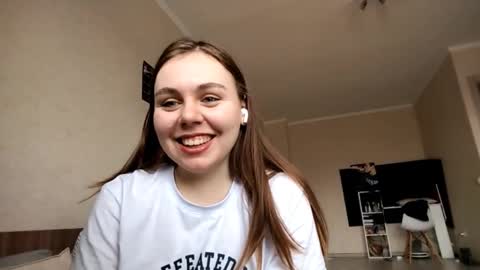 Loli online show from December 16, 8:31 am