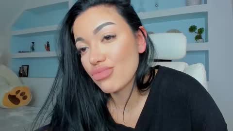 Juliee online show from November 20, 8:21 pm