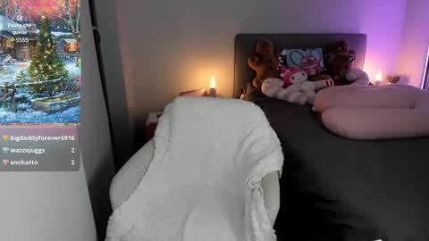 Juliette Rose online show from November 8, 8:25 pm