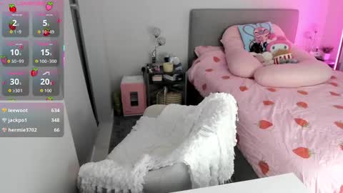 Juliette Rose online show from September 27, 8:05 pm