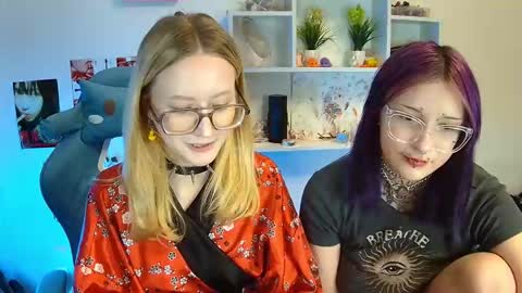 joan_kiss online show from January 17, 2:57 pm