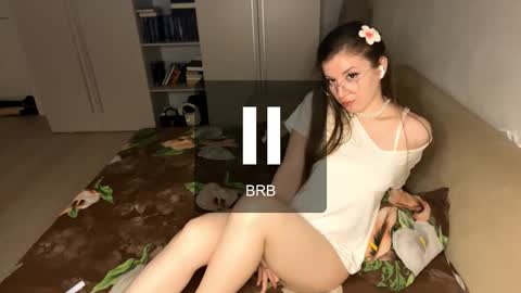 Adel online show from October 22, 8:36 pm