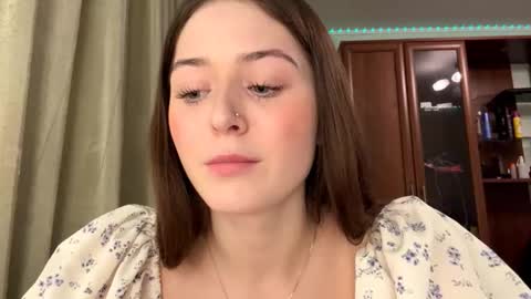 Adel online show from December 5, 5:14 pm