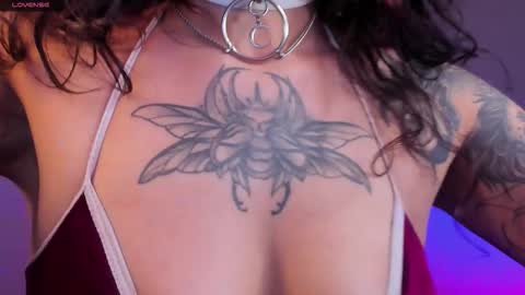 Joan online show from October 19, 3:08 am