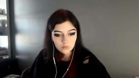 Alice online show from June 4, 2:54 pm