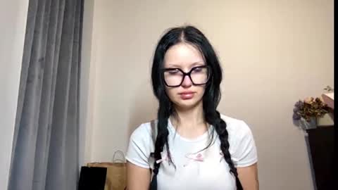 Joan online show from March 24, 7:41 pm