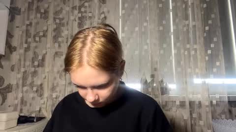 Aurora online show from February 27, 8:25 am