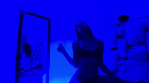 jolie_lov online show from February 14, 2:02 pm