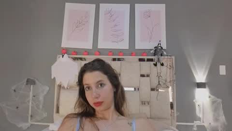 jolie_lov online show from October 30, 3:57 pm