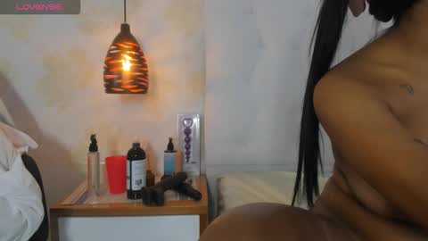 J O L I E  online show from March 14, 4:02 am