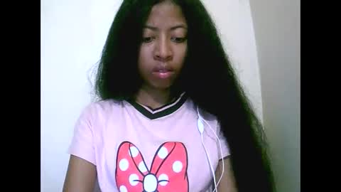 joliekah27 online show from May 24, 7:35 pm