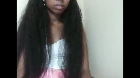 joliekah27 online show from April 4, 8:07 pm