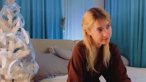 Viola online show from December 20, 11:36 am