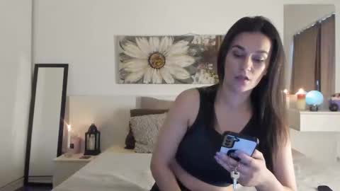 Snapshot of joycasidy chatting on December 2, 1:12 pm CassidyJoy online show from December 2, 1:12 pm