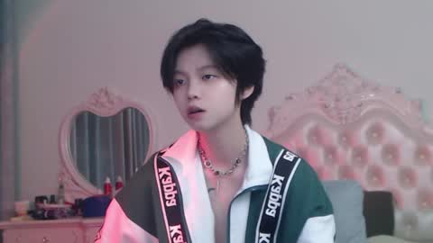 joycekay online show from March 18, 9:20 pm