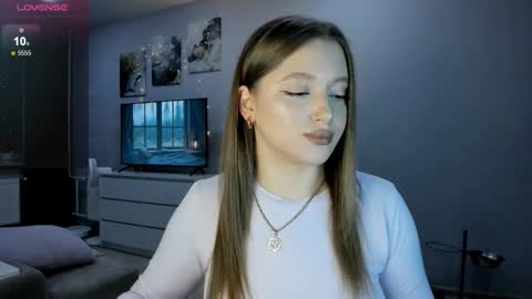 Julia and Julia online show from October 1, 7:52 pm