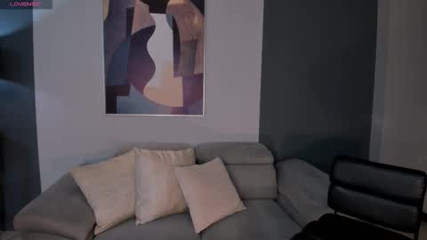 Juanita Clay online show from February 20, 7:37 pm