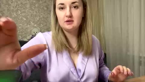 Snapshot of judevalenti chatting on October 21, 5:28 pm JudeValenti online show from October 21, 5:28 pm