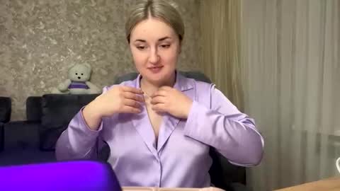 JudeValenti online show from October 23, 4:57 pm