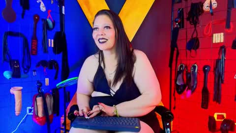 judith_mature_bdsm online show from February 22, 6:47 am