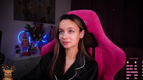 Snapshot of juicy___angel chatting on January 16, 7:41 pm Angelina online show from January 16, 7:41 pm