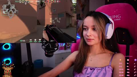 Snapshot of juicy___angel chatting on January 11, 4:46 pm Angelina online show from January 11, 4:46 pm