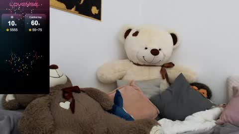 laura online show from December 19, 4:13 pm