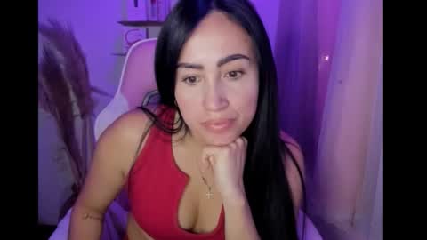 Snapshot of juicy_peach_ass chatting on October 17, 8:56 pm valeska online show from October 17, 8:56 pm