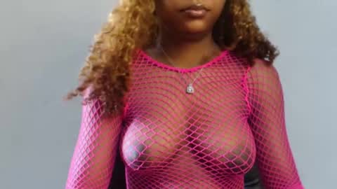 Wet Baddie online show from March 6, 9:14 am