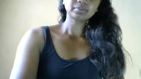 stellah online show from February 14, 8:10 am