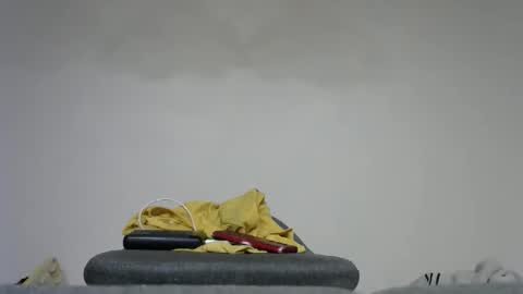 juicycandee online show from February 6, 2:37 am