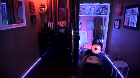 Snapshot of juicyjayxxx69 chatting on January 17, 2:50 am juicyjayxxx69 online show from January 17, 2:50 am