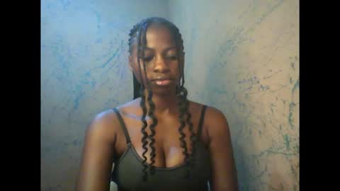 juicypiexx online show from October 31, 2:02 am