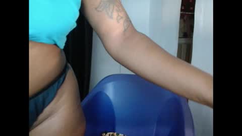 juicyxpink online show from September 30, 7:47 am