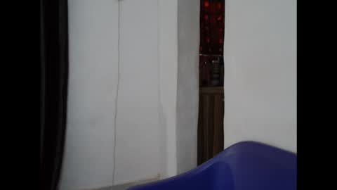 juicyxpink online show from September 19, 7:29 am