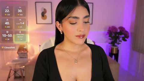 Jules Bennett online show from October 17, 11:57 am