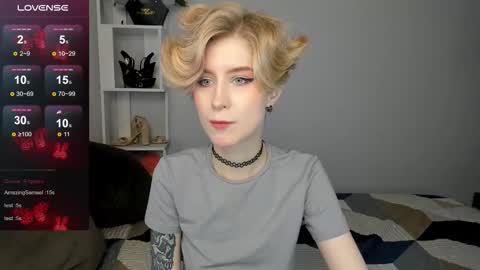 Jules online show from September 14, 1:25 am